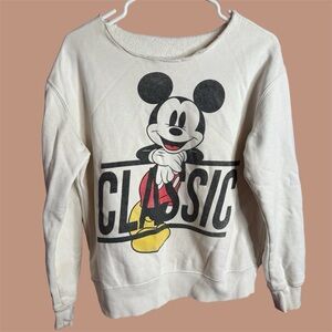 🐭 Mickey Mouse Classic White Sweater